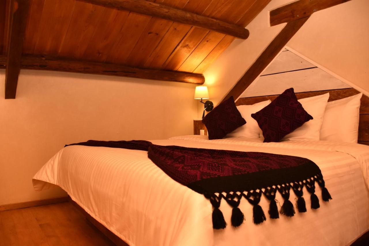 Hotel Junvay ซานกริสโตบัล เด ลาสกาซาส ภายนอก รูปภาพ