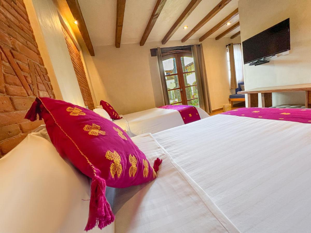 Hotel Junvay ซานกริสโตบัล เด ลาสกาซาส ภายนอก รูปภาพ